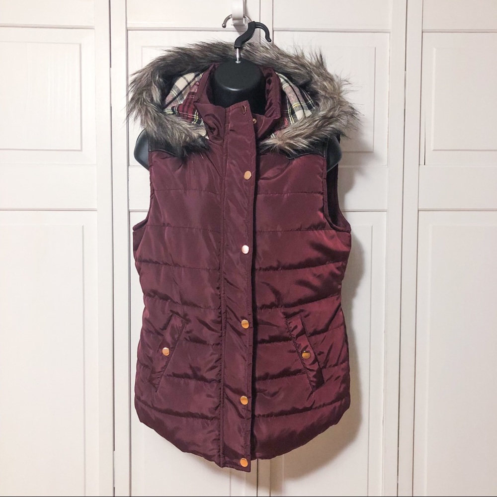 Ci Sono Nylon Puffer Vest with hood Size Small